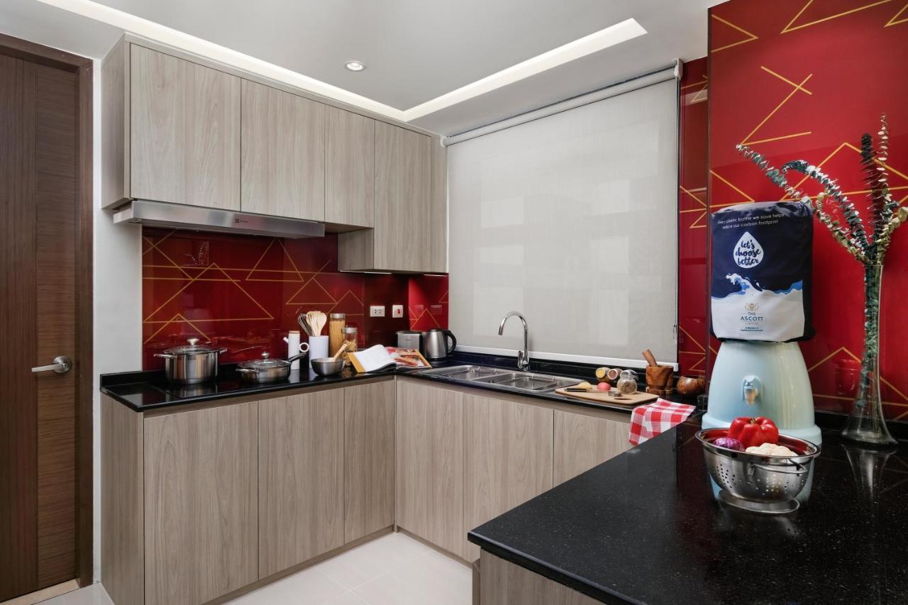 Somerset Central Salcedo Makati Makati City Екстериор снимка
