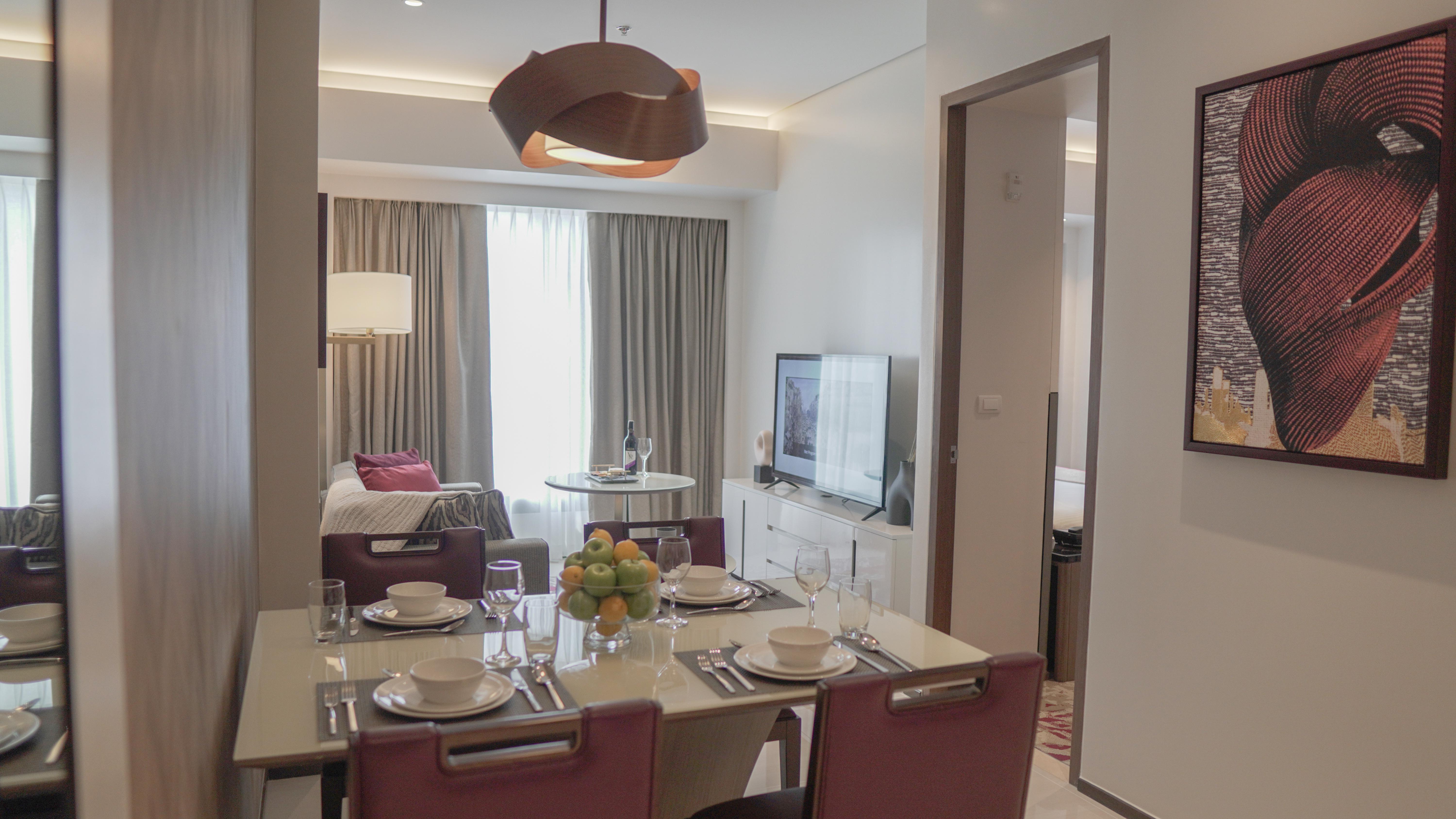 Somerset Central Salcedo Makati Makati City Екстериор снимка