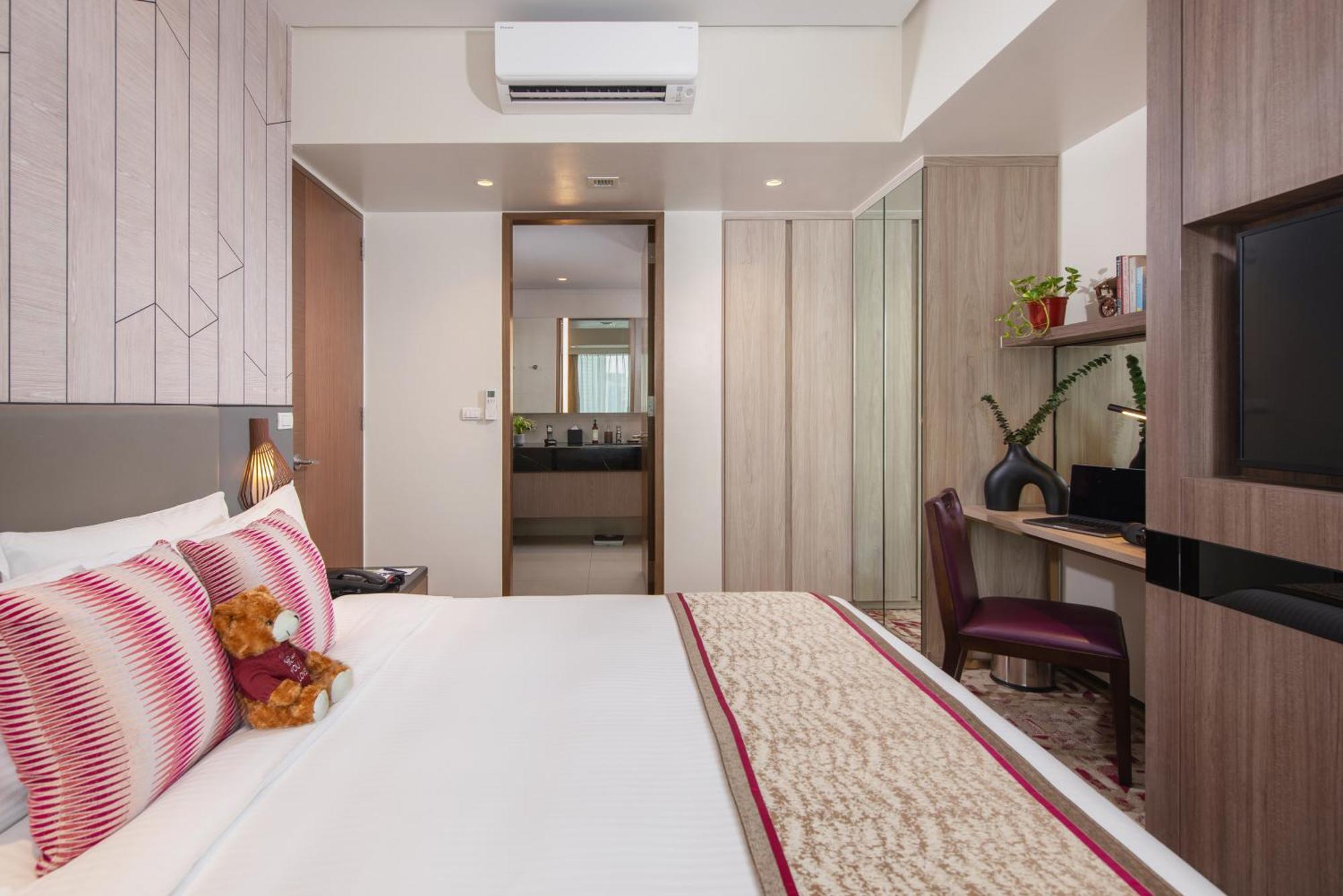 Somerset Central Salcedo Makati Makati City Екстериор снимка